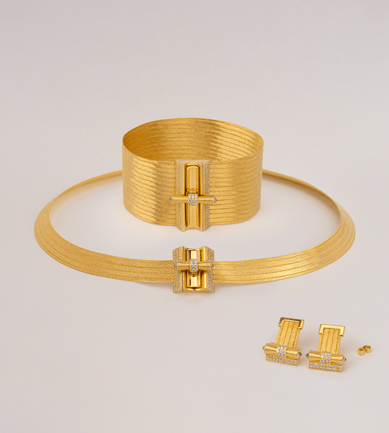 HSR-SET-034