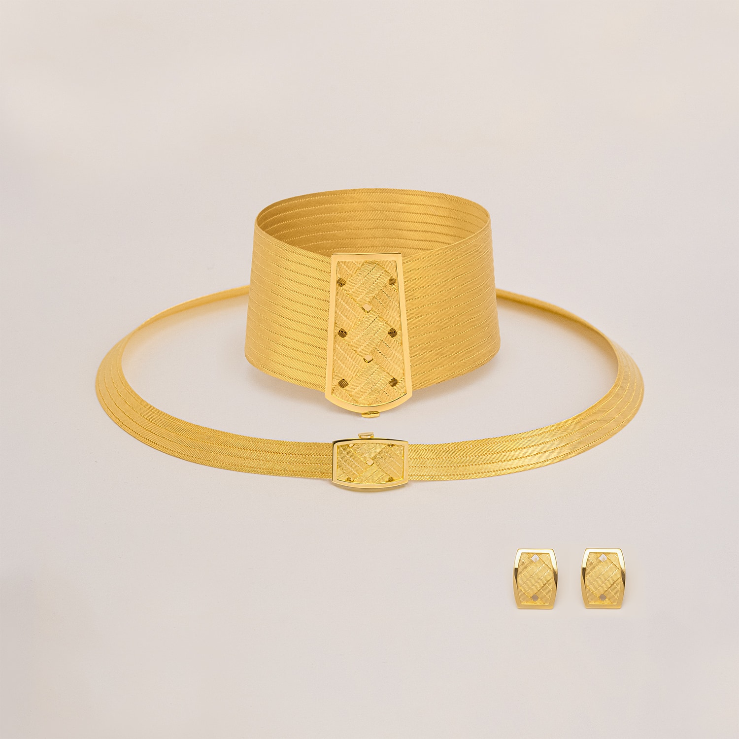 HSR-SET-038